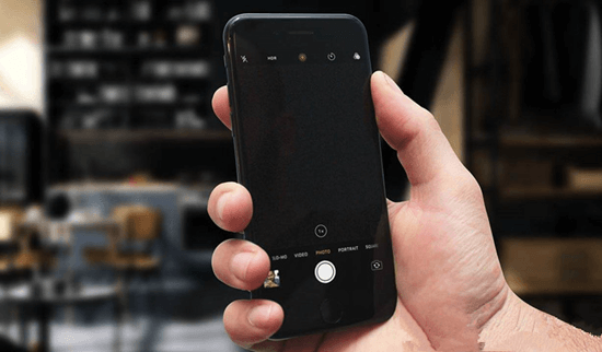 Cámara de iPhone con pantalla negra o falla